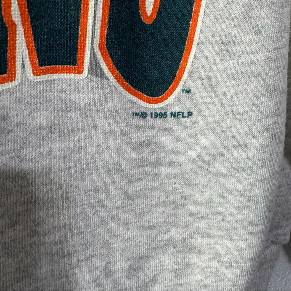 Hanes Gray Miami Dolphins Crewneck Sweater vintage 1995 size medium - Picture 4 of 6